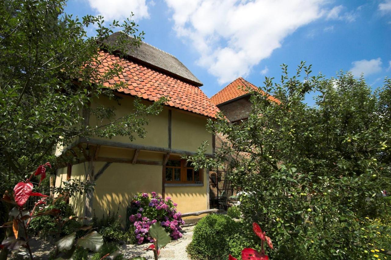 B&B Tspijker — 4-Star Luxury Hotel in Mol, Belgium
