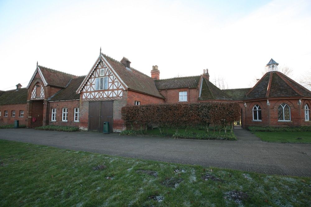 Easton Farm Park — 4-Star Luxury Hotel in Woodbridge, United Kingdom