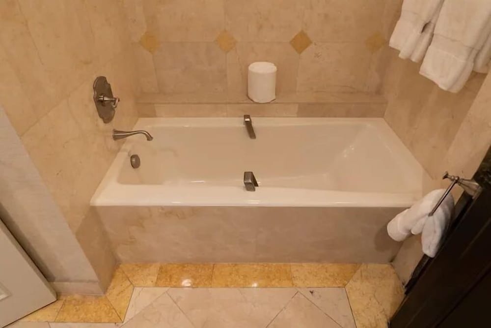 Private Residences at the Atlantic Resort and Spa - photo 57