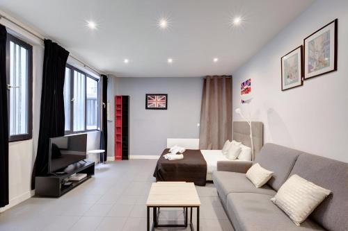 325 Suite Greta Superb apartment in Paris — 4-Star Luxury Hotel in Paris, France