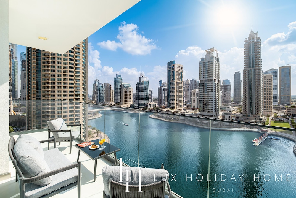 LUX Contemporary Suite Dubai Marina — 4-Star Luxury Hotel in Dubai, United Arab Emirates