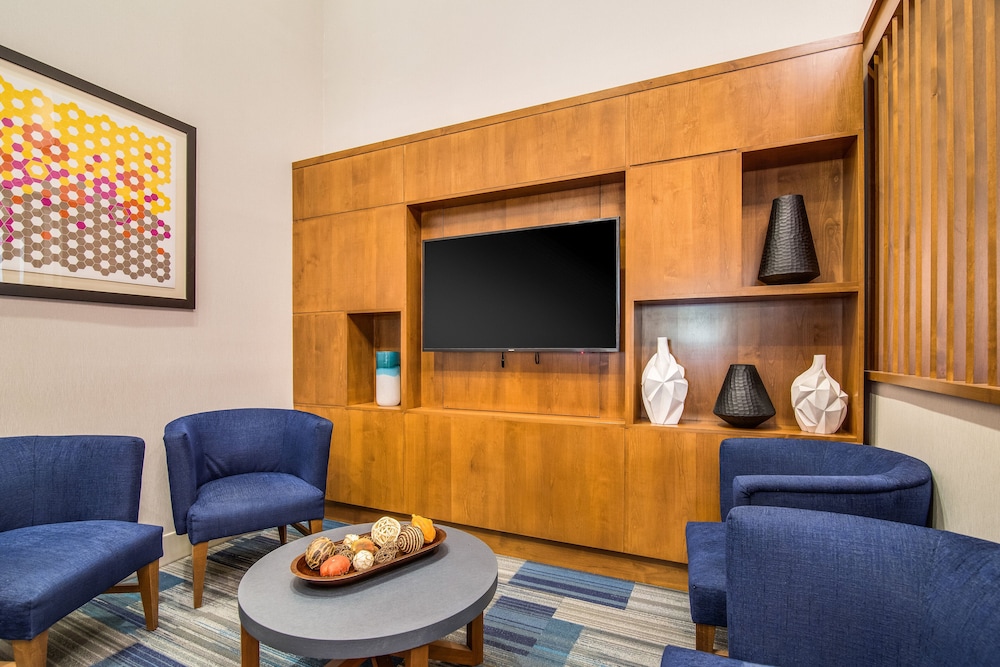 Holiday Inn Express & Suites Custer Mt Rushmore - photo 27