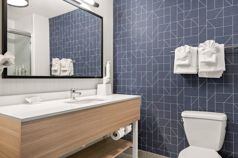 Inn At Chocolate Ave Surestay Collection By Bw - photo 31