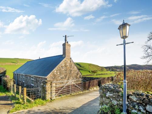 Hafod - carbon neutral hotel in Unknown City
