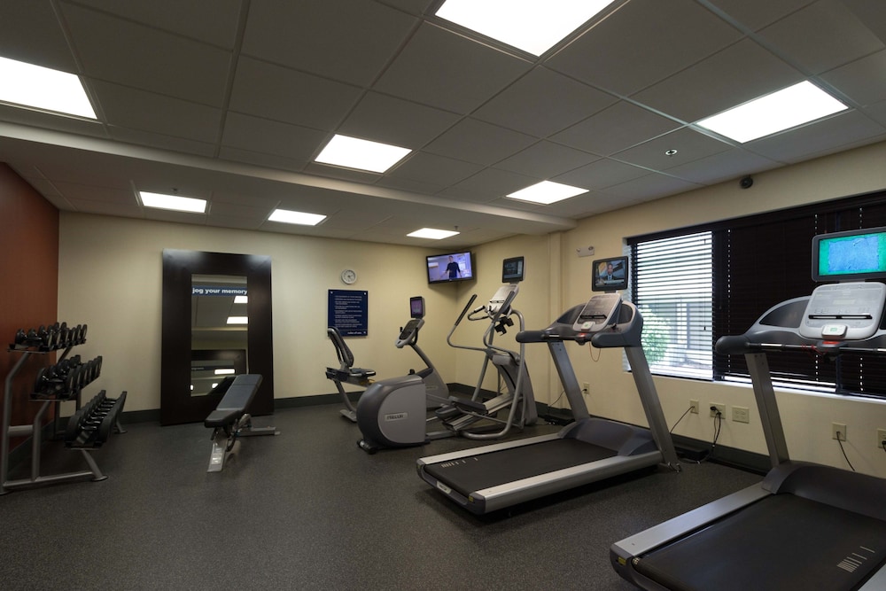 Hampton Inn Columbus South - photo 74