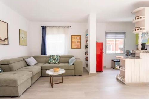 South Side Paradise - last minute hotel in Lomo De Arico