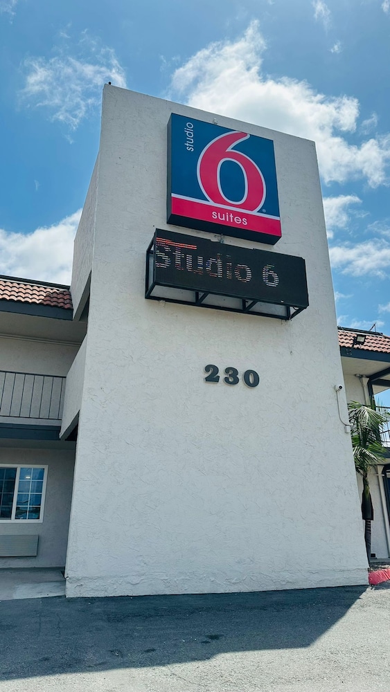 Studio 6 Suites San Ysidro CA San Diego South Bay - photo 36