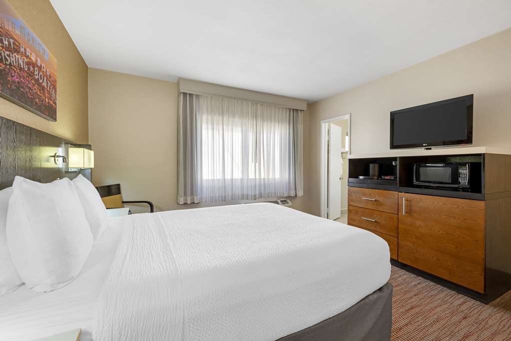 Best Western Royal Palace Inn & Suites - photo 18