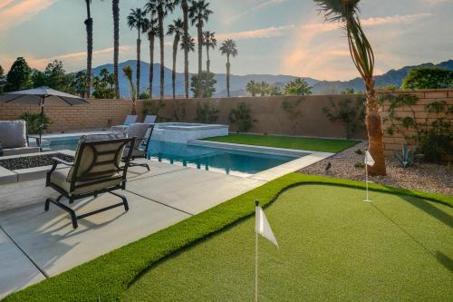 Signature View Gorgeous BRAND NEW Home — 4-Star Luxury Hotel in La Quinta, United States