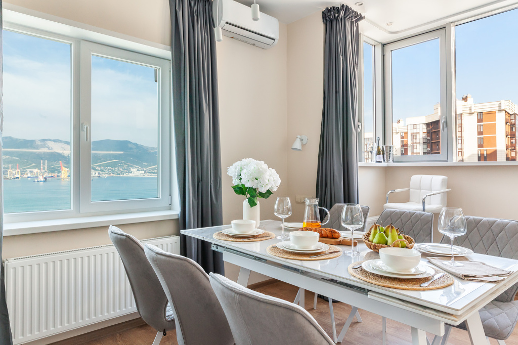 Apart hotel Yuzhny Bereg on Shevchenko street 22 in Novorossiysk, Russia