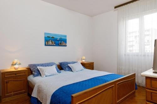 Spacious 2 bedroom apartment near city center Nata — 4-Star Luxury Hotel in Split, Croatia