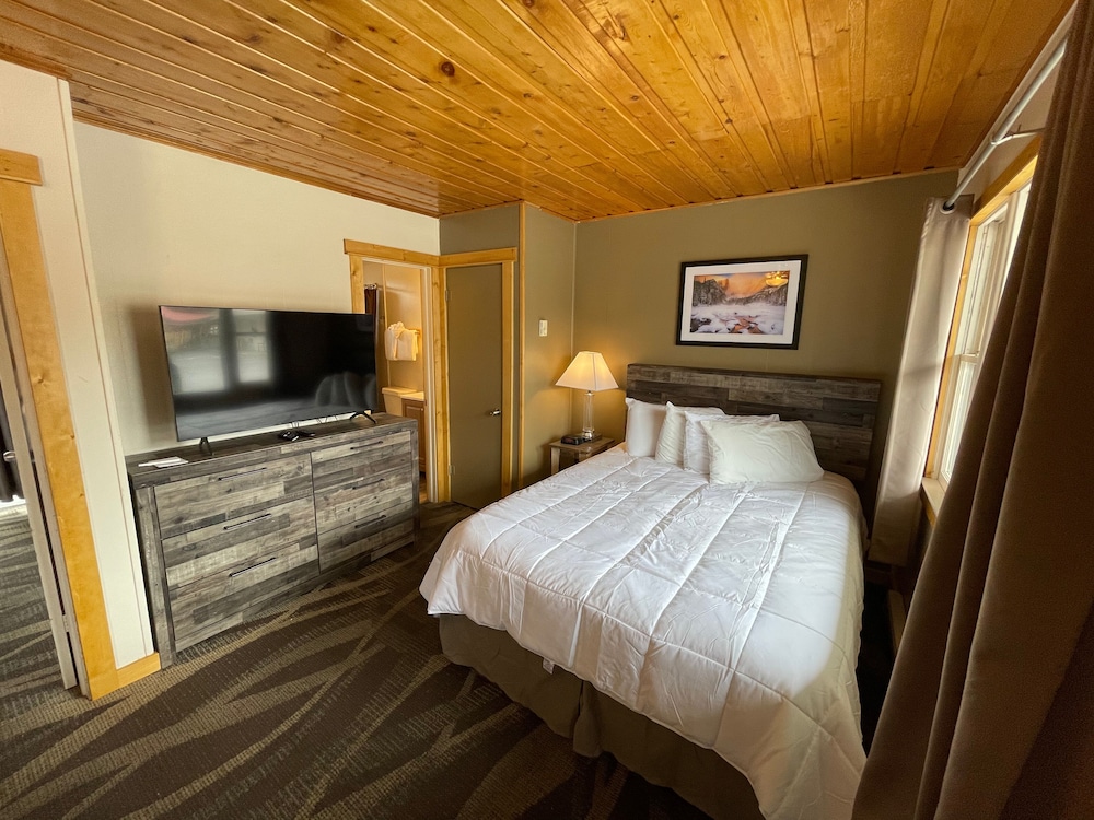Estes Mountain Inn - photo 18