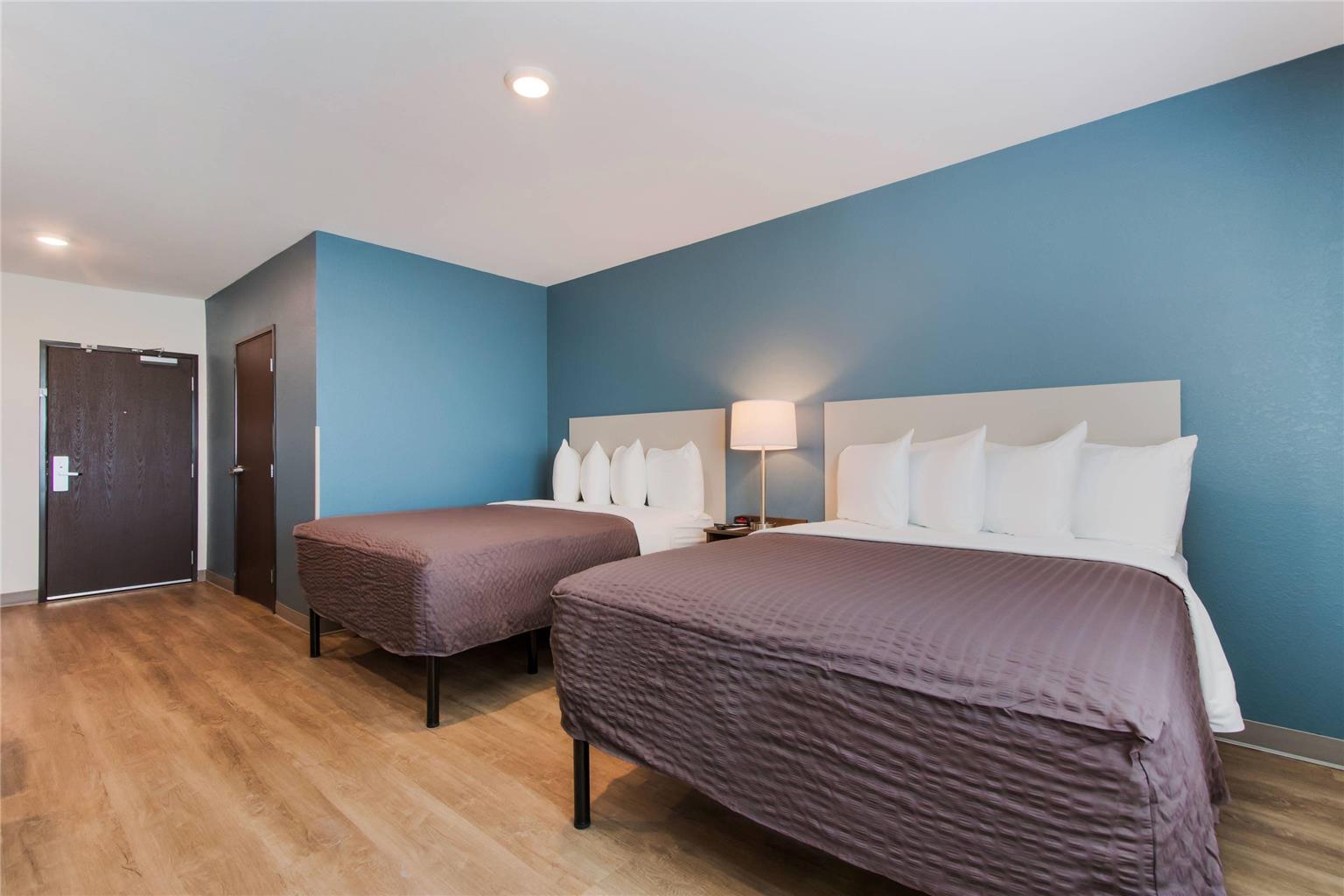 WoodSpring Suites Tamarac - photo 16