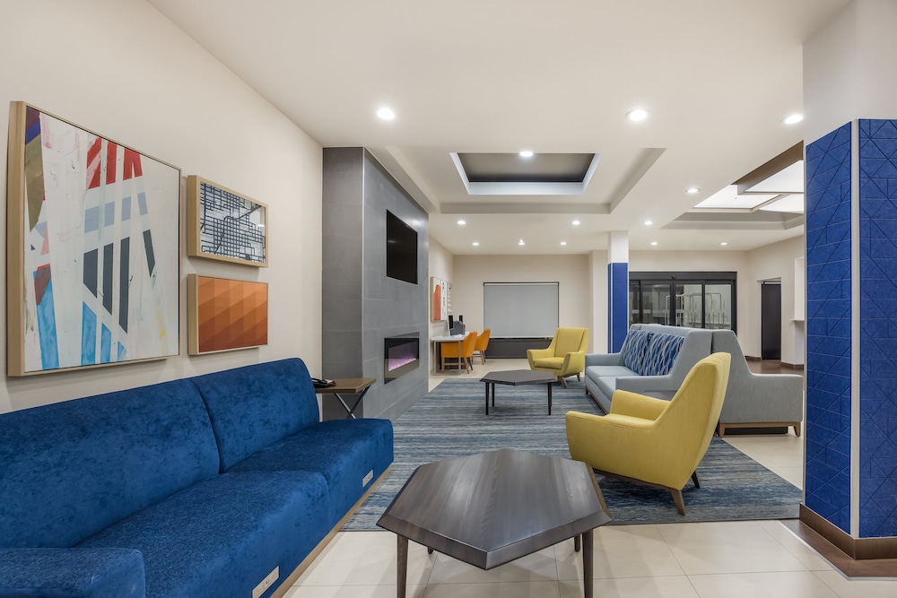 Holiday Inn Express Hotel & Suites PERRY by IHG - photo 66