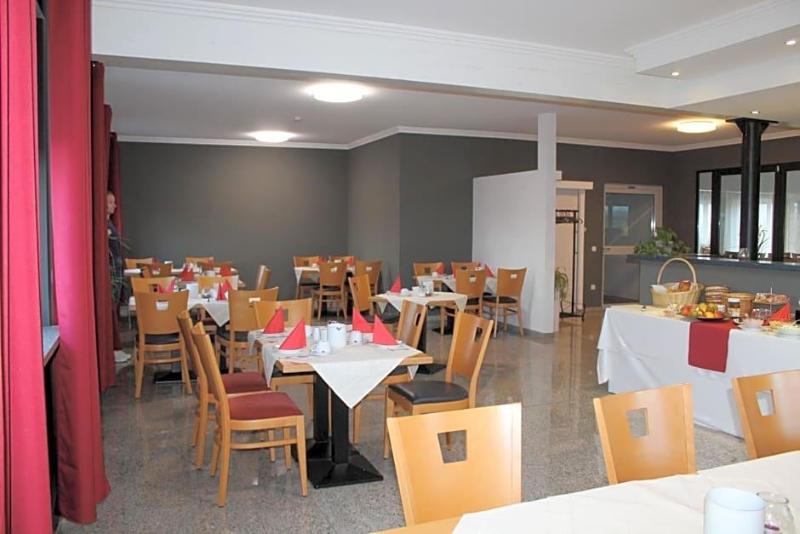 Heppenheimer Hof Hotel in Worms, Germany