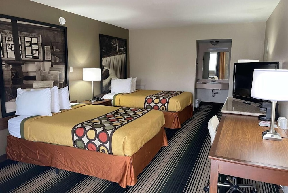 Super 8 By Wyndham Junction City - photo 10