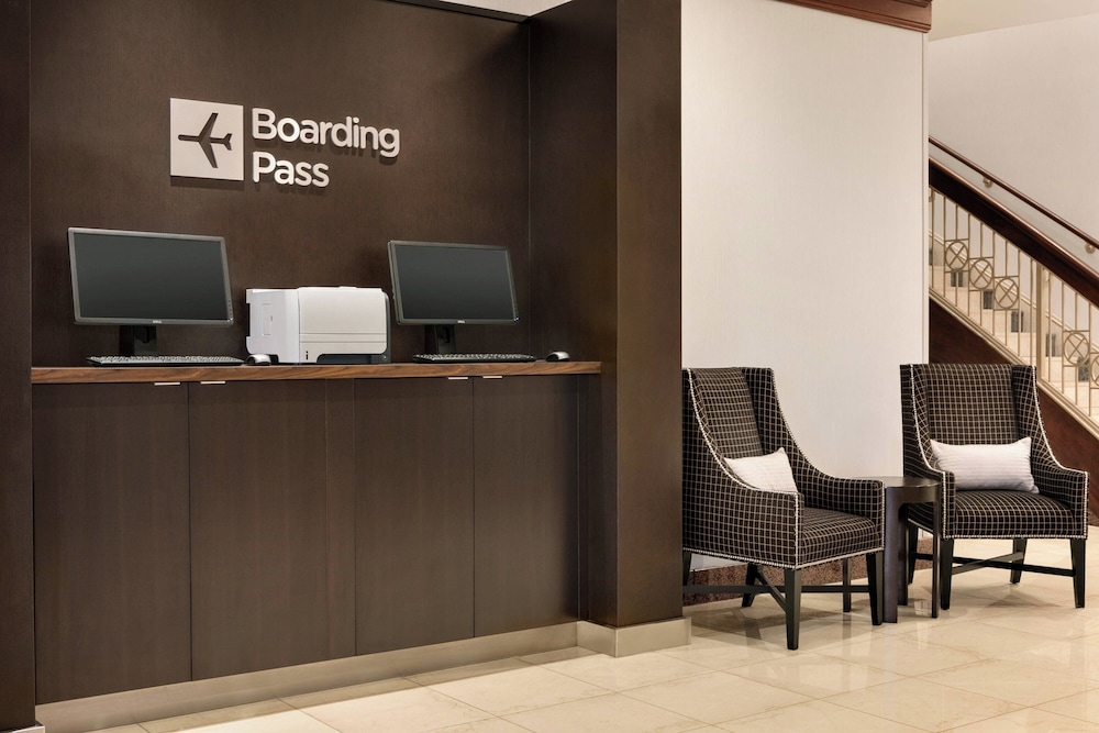 Courtyard by Marriott Tysons McLean - photo 21