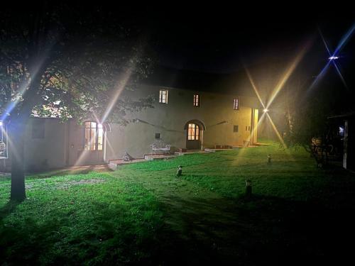 Villa in Tuscany with Pool and Olive Grove — Vicopisano — photo 4