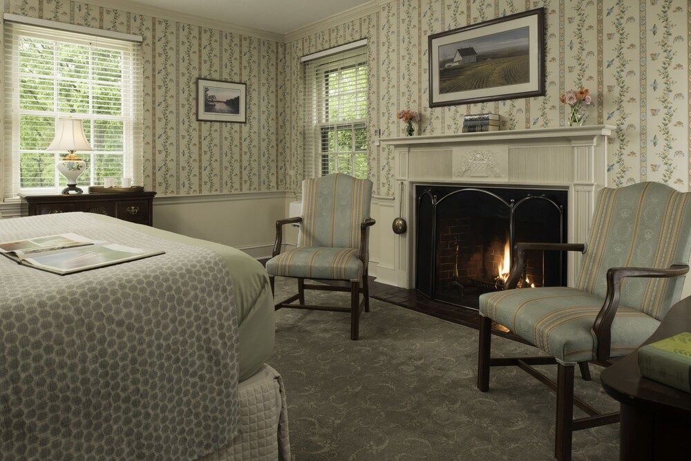 Great Oak Manor - photo 10