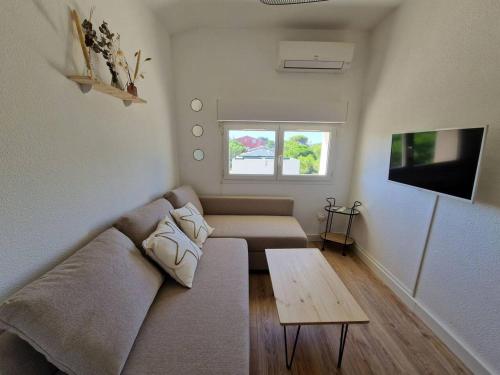 Les Flamants Roses de la Capte T2 in Hyeres, France