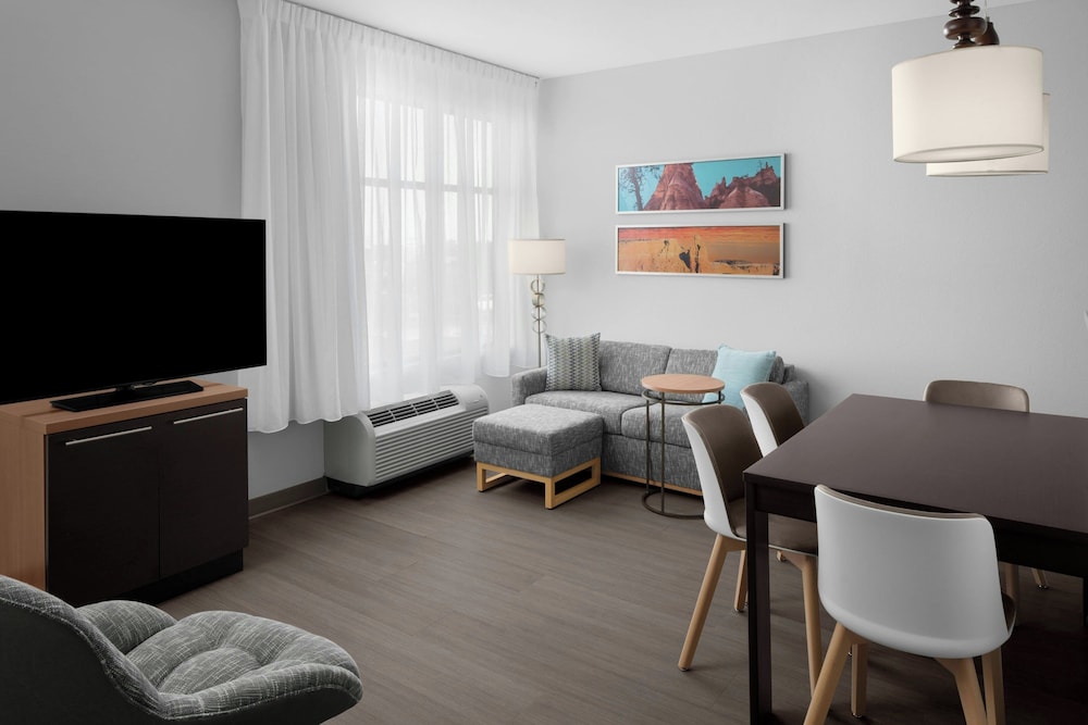 TownePlace Suites by Marriott Hobbs - photo 15