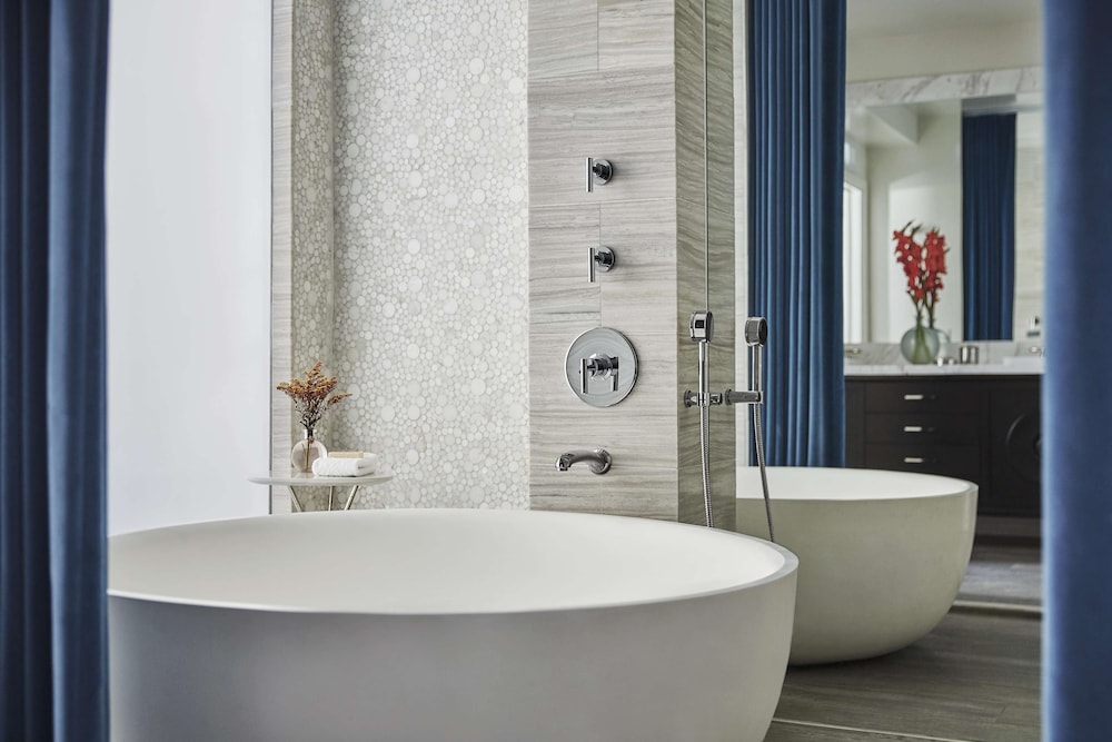 Fairmont Miramar Hotel - photo 71