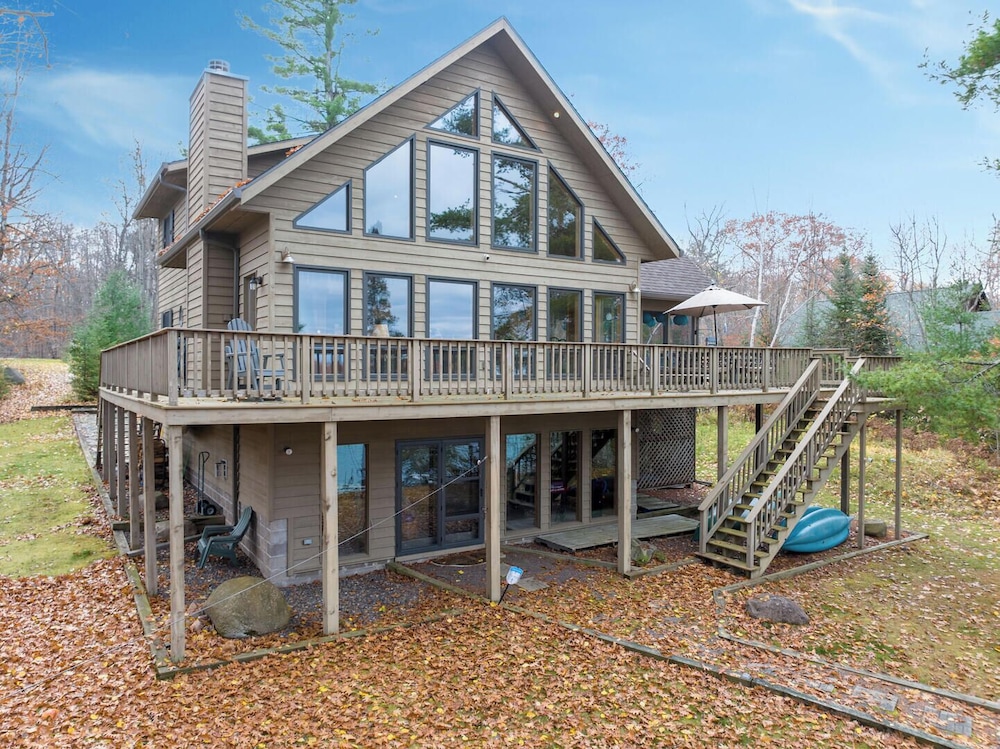 Twin Pines — Hayward