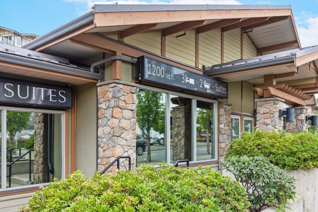 Beach Suites — 4-Star Luxury Hotel in Parksville, Canada