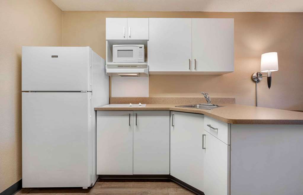 Extended Stay America Suites Sacramento Roseville - photo 13