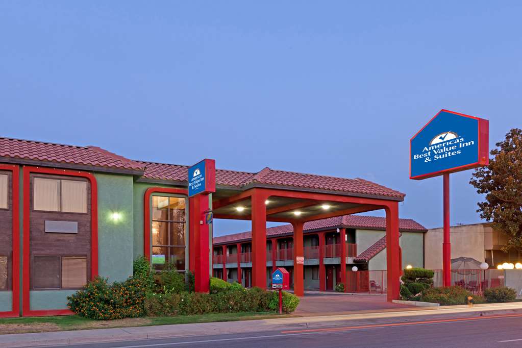 Americas Best Value Inn & Suites Bakersfield Central - featured photo