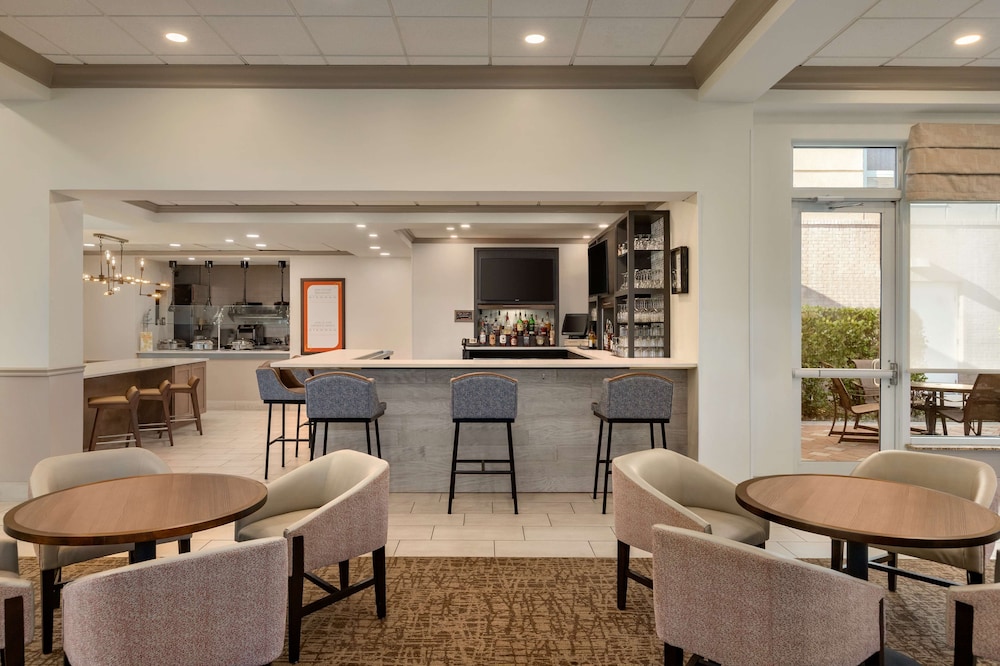 Hilton Garden Inn Fort Myers Airport FGCU - photo 43