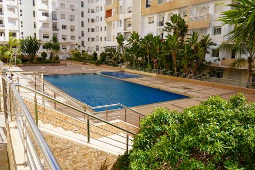 Studio équipé vue piscine — 4-Star Luxury Hotel in Agadir, Morocco