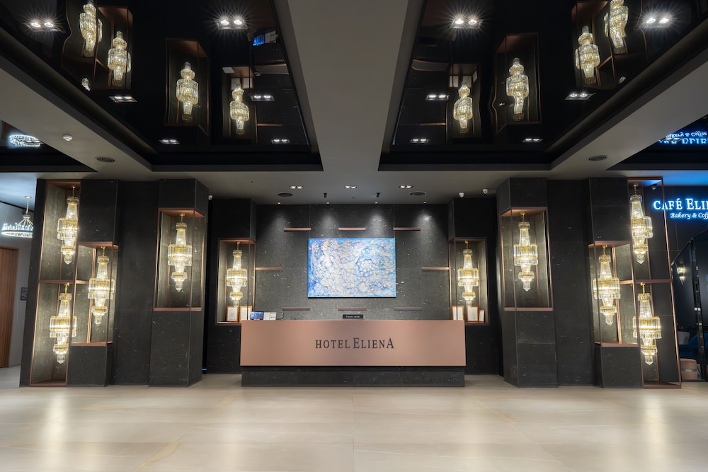 New Hilltop Hotel — 4-Star Luxury Hotel in Seoul, South Korea