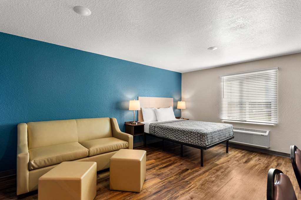 WoodSpring Suites Port St. Lucie - photo 13