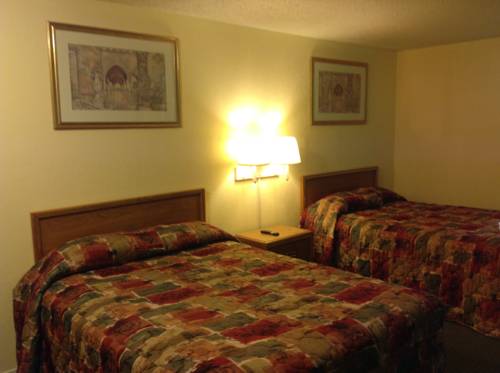 Economy Inn Granite City - photo 12