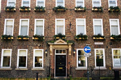Houndgate Townhouse — 4-Star Luxury Hotel in Darlington, United Kingdom