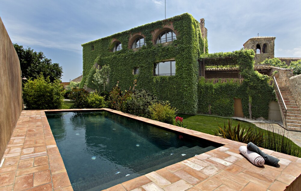Encis D Emporda — Corca
