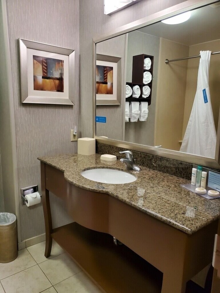 Hampton Inn & Suites Craig - photo 19