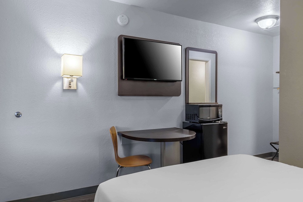 Motel 6 Elizabethtown KY - photo 16