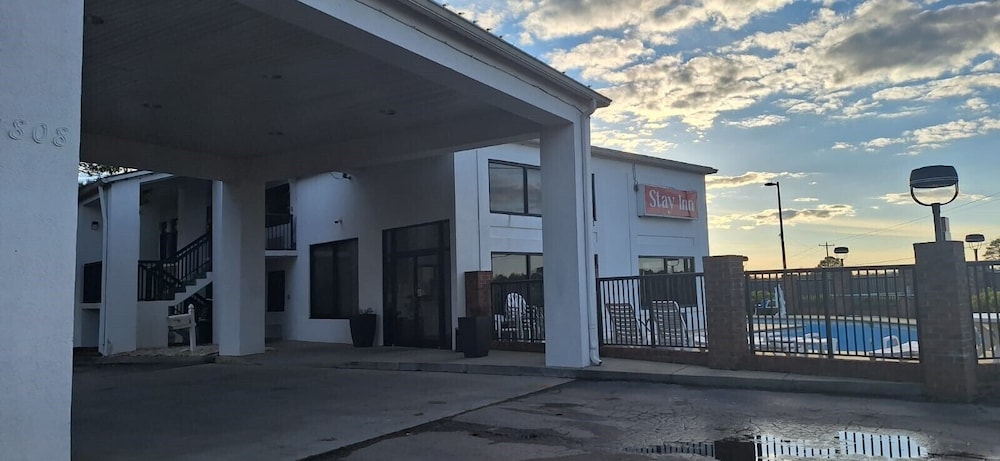Super 8 by Wyndham Kannapolis - photo 16