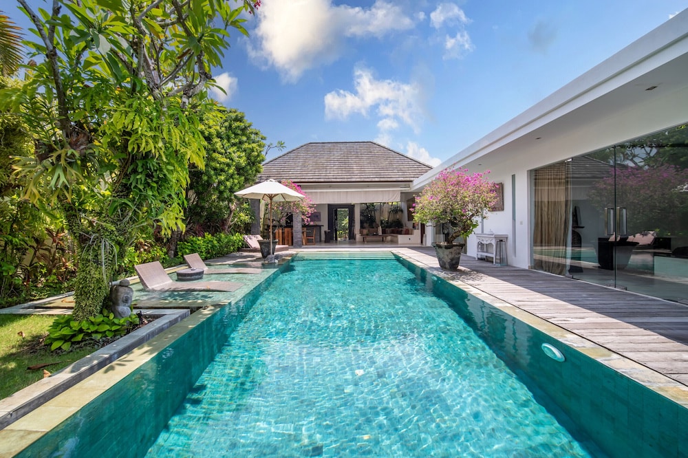 Villa Minha Gente Seminyak — 4-Star Luxury Hotel in Seminyak, Indonesia