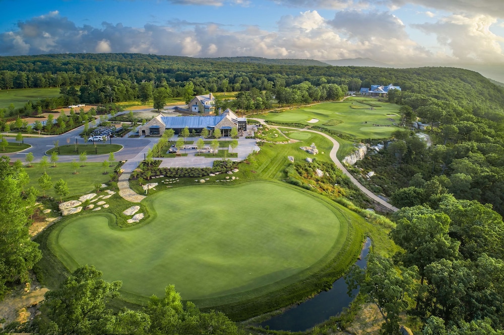 Cloudland at McLemore Resort Lookout Mountain Curio by Hilton - photo 124