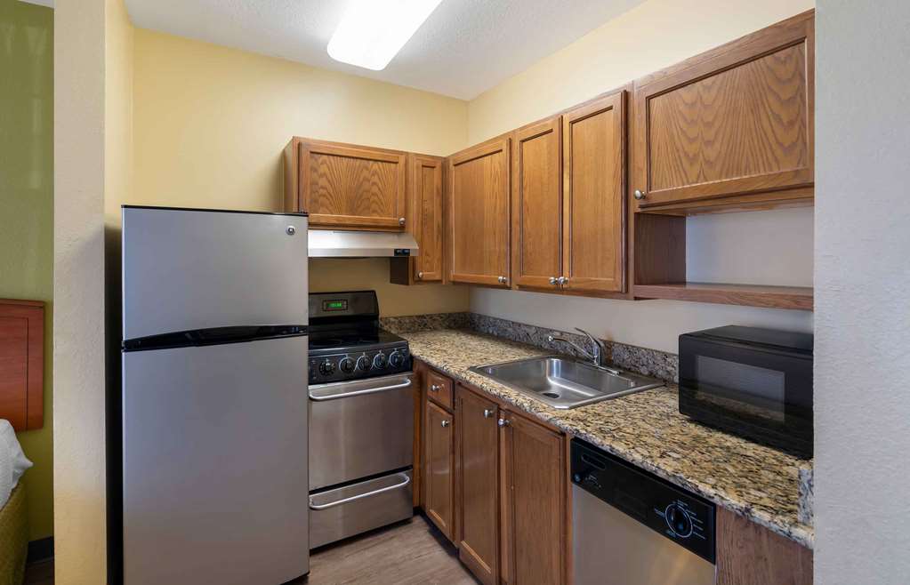 Extended Stay America Suites Norfolk Virginia Beach - photo 17