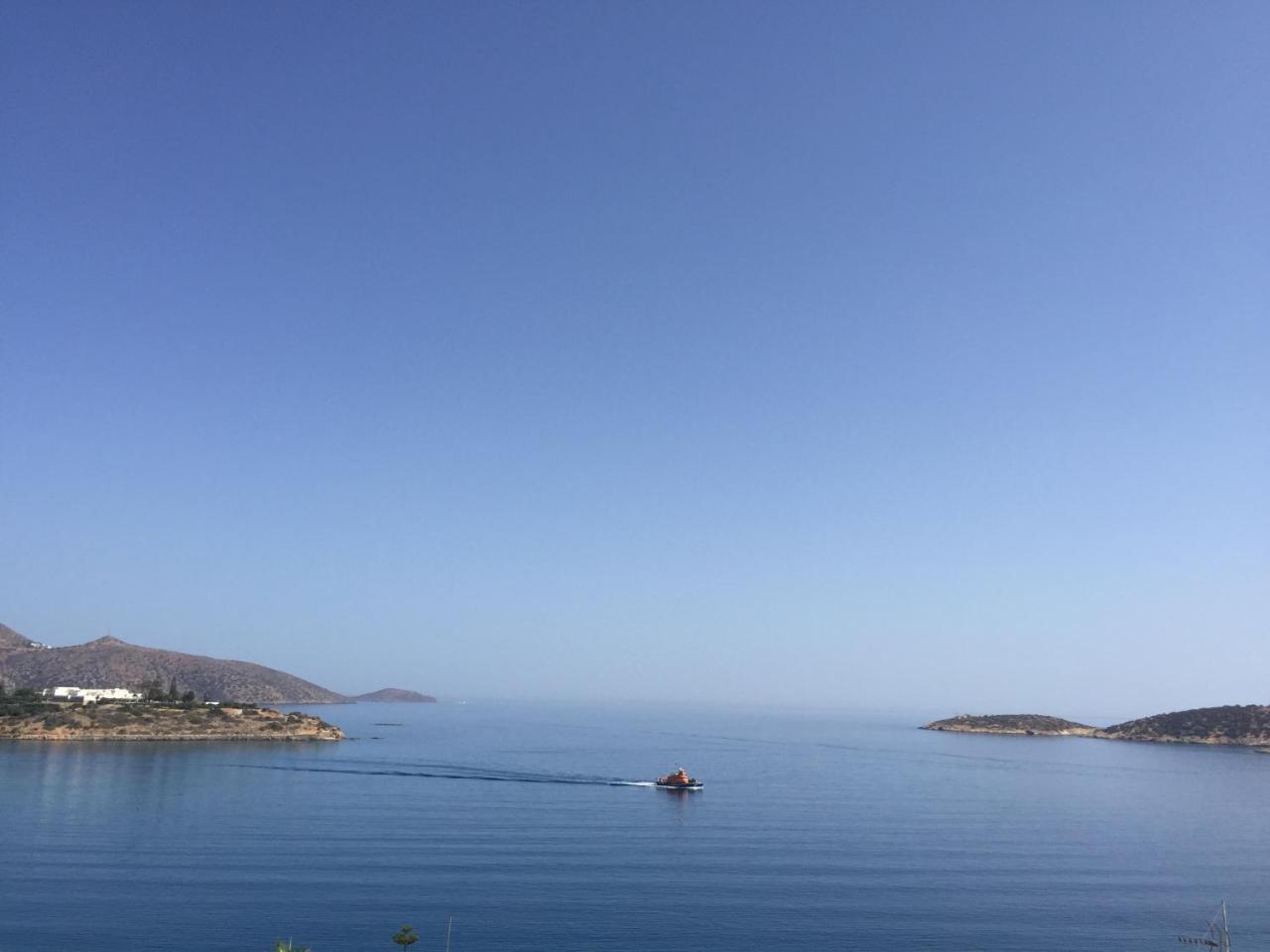 Big Blue Luxury Apartment — 4-Star Luxury Hotel in Agios Nikolaos, Greece