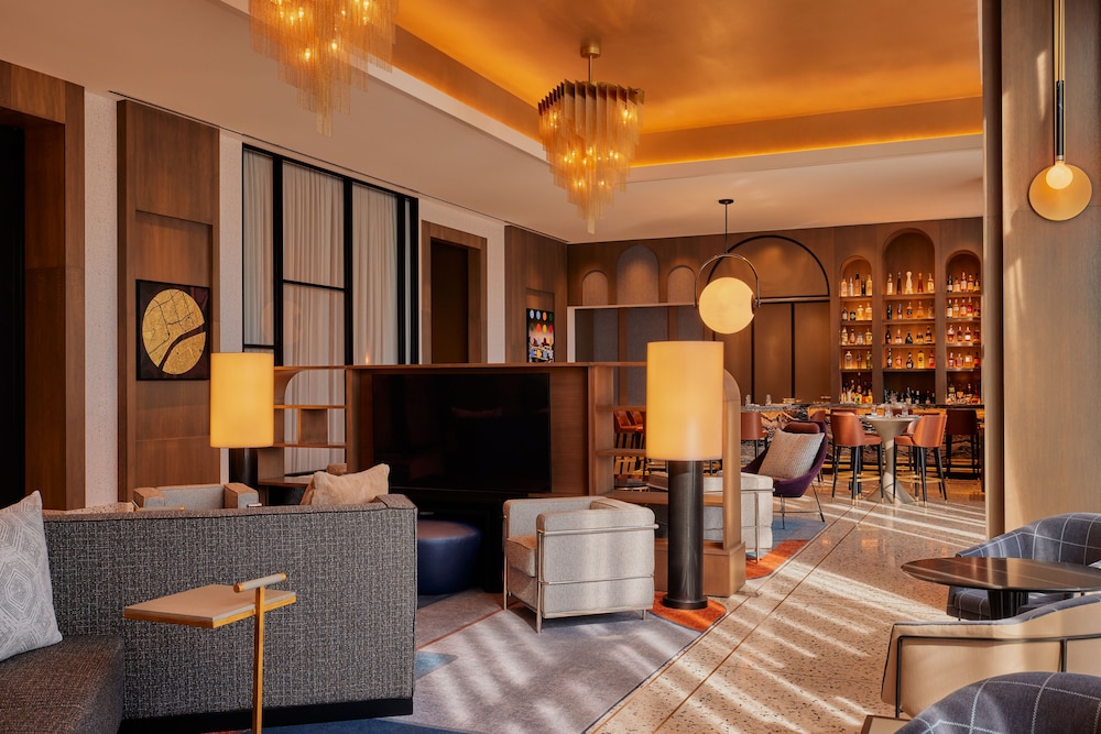 The Godfrey Detroit Curio Collection By Hilton - photo 7