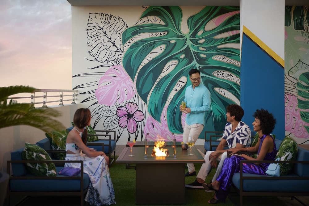 SERENA Hotel Aventura Miami Tapestry Collection by Hilton - photo 92