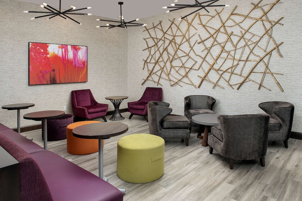 Hilton Garden Inn Columbia Airport - photo 42