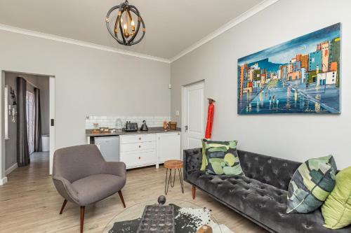 Spacious Guest Apartment in Rondebosch