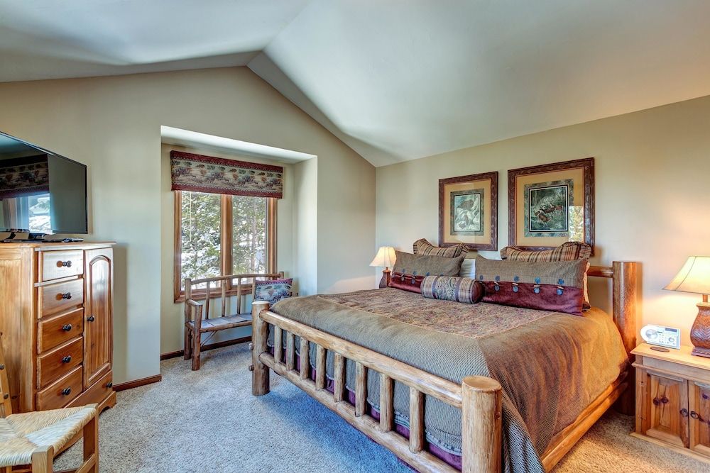 Grande Vista Boreas Pass by Pinnacle Lodging - photo 17