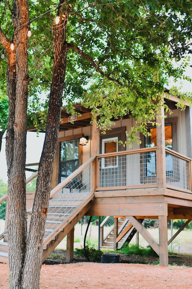 9 Sons Geronimo Birdhouse Cabin 21533523 — Seguin